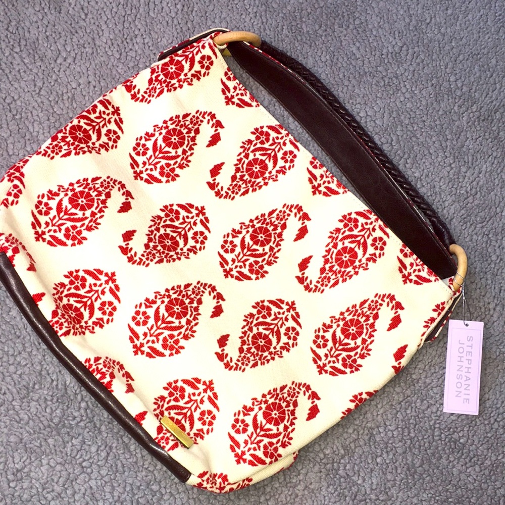 🌹Stephanie Johnson Tote🌹 Red Floral Design With Bright Blue Inner Lining
